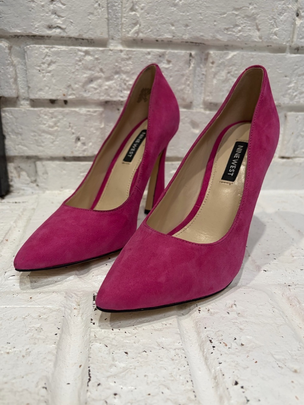 Nine West Hot Pink Suede Pointed-Toe Pumps - Picture 2 of 4